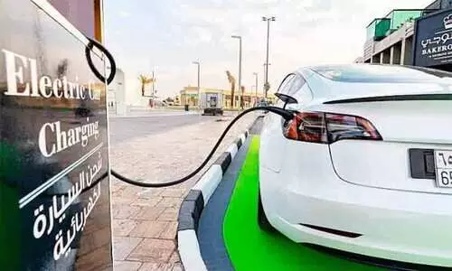 വൈദ്യുതിക്കാറുകളുടെ ആദ്യത്തെ അതിവേഗ ചാർജിങ് സേവനം മദീനയിൽ വൈദ്യുതിക്കാറുകളുടെ ആദ്യത്തെ അതിവേഗ ചാർജിങ് സേവനം മദീനയിൽ