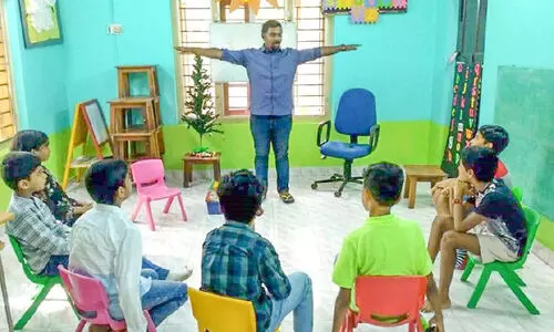 ലക്ഷങ്ങൾ കിട്ടുന്ന പണി കളഞ്ഞ് കുരുന്നുകളെ മുൻനിരയിലേക്ക് കൈപിടിച്ചുയർത്താൻ ജോർജും ഭാര്യയും