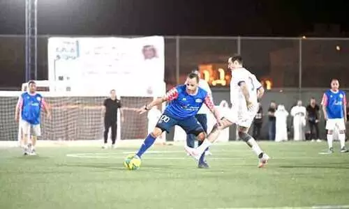 റമദാൻ സൗഹൃദ ഫുട്​ബാൾ:  മ​ന്ത്രിമാർക്കെതിരെ എം.പിമാർക്ക്​ നാലുഗോൾ ജയം