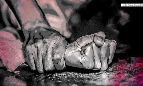 ആദിവാസി പെൺകുട്ടിയെ തട്ടിക്കൊണ്ടുപോയി കൂട്ടബലാത്സംഗത്തിനിരയാക്കി