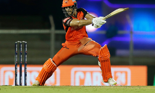 രാഹുൽ ത്രിപാഠിക്കും മാർക്രമിനും അർധസെഞ്ച്വറി; കൊൽക്കത്തയെ ഏഴു വിക്കറ്റിന് തകർത്ത് ഹൈദരാബാദ്