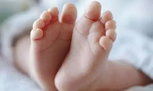 നവജാതശിശു മരിച്ച നിലയിൽ