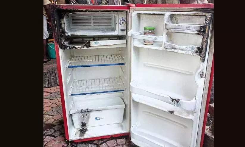 വീട്ടിൽ പല ദിവസങ്ങളിൽ പലയിടങ്ങളിൽ അഗ്നിബാധ:  കാരണം കണ്ടെത്താനായില്ല