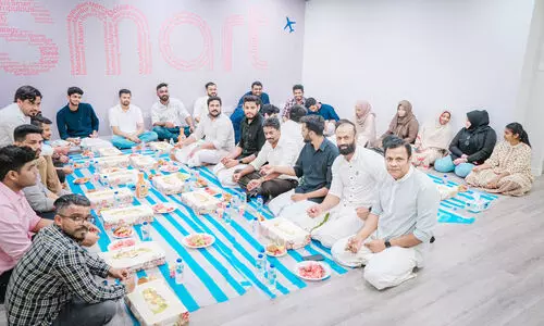 ഇഫ്താറും വിഷുവും ഒരുമിച്ചാഘോഷിച്ച്​ സ്മാർട്ട്​​ ട്രാവൽസ്