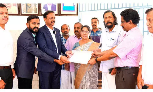 മുണ്ടയ്ക്കല്‍ അഗതിമന്ദിരത്തിലെ അന്തേവാസികൾക്ക് വീണ്ടും എം.എ. യൂസുഫലിയുടെ വിഷു സമ്മാനം