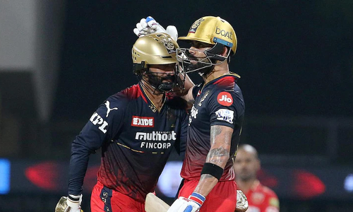 Virat Kohli-Dinesh Karthik