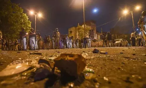 ഹനുമാന്‍ ജയന്തി റാലിക്കിടെ സംഘർഷം; 14 പേർ അറസ്റ്റിൽ