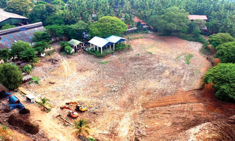 മാലിന്യത്തിൽനിന്ന് വൈദ്യുതിയുണ്ടാക്കാൻ ഞെളിയൻ പറമ്പ് പ്ലാന്‍റിന്റെ പൈലിങ് ആരംഭിച്ചു