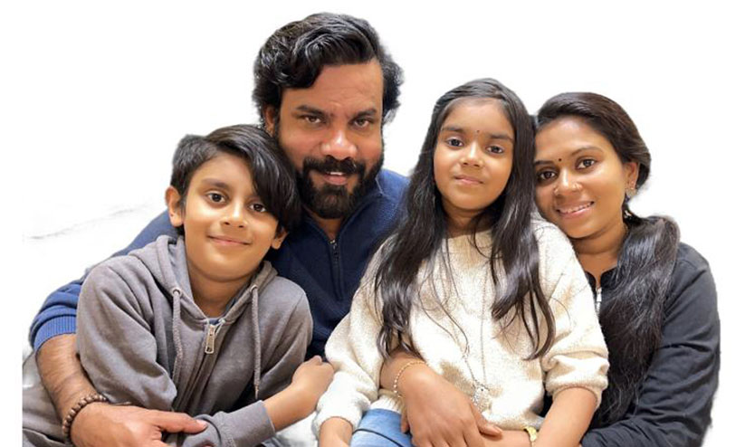 ടിക്ടോക്കിൽ ഹിറ്റായി കണ്ണൂരാനും കെട്ട്യോളും കുട്ട്യോളും ടിക്ടോക്കിൽ ഹിറ്റായി കണ്ണൂരാനും കെട്ട്യോളും കുട്ട്യോളും