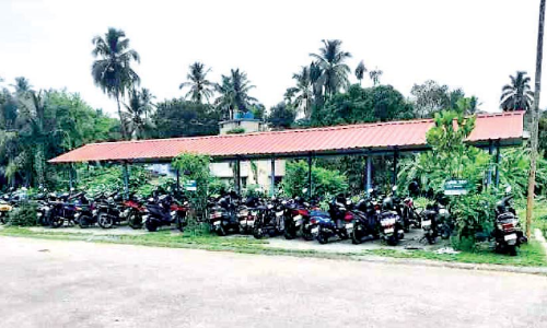 Ottapalam Agricultural Marketing center orphaned