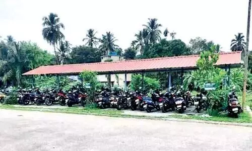 Ottapalam Agricultural Marketing center orphaned