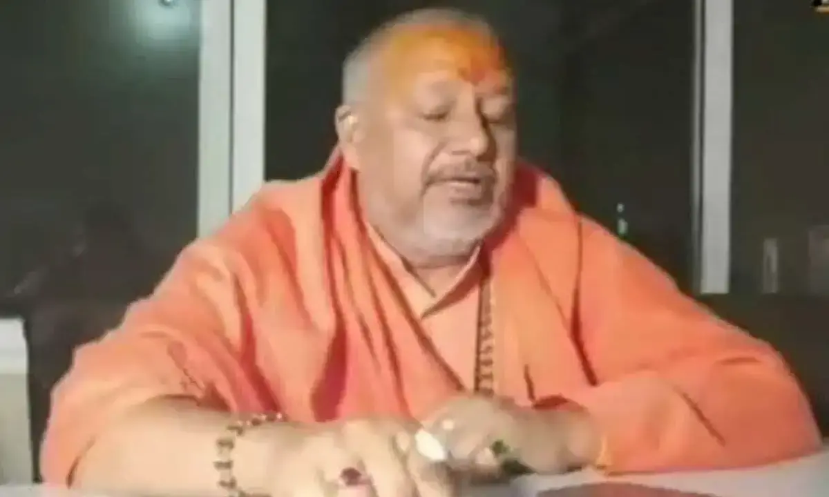 മുഴുവൻ മുസ്ലിംകളുടെയും വീടുകൾ തകർക്കണമെന്ന് ഹിന്ദുരക്ഷാ വാഹിനി മുഴുവൻ മുസ്ലിംകളുടെയും വീടുകൾ തകർക്കണമെന്ന് ഹിന്ദുരക്ഷാ വാഹിനി