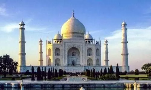 താജ്മഹലിന്‍റെ ചരിത്രം തിരുത്തേണ്ടതില്ല -സുപ്രീംകോടതി