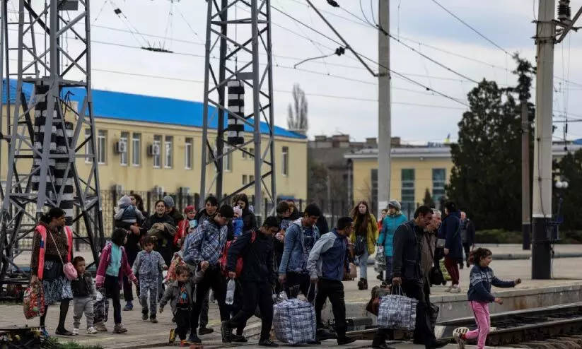 കിഴക്കൻ യുക്രെയ്ൻ പിടിക്കാൻ റഷ്യയുടെ ഡോൺബാസ് യുദ്ധം കിഴക്കൻ യുക്രെയ്ൻ പിടിക്കാൻ റഷ്യയുടെ ഡോൺബാസ് യുദ്ധം