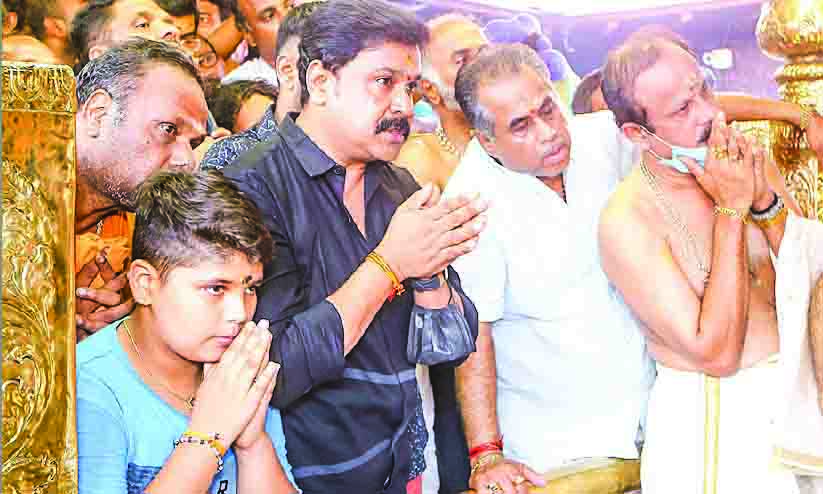 dileep at sabarimala