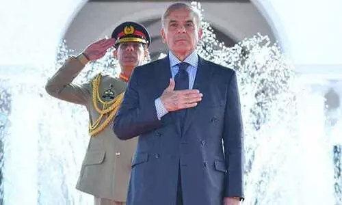 പാകിസ്താനിൽ ശഹ്ബാസ് ശരീഫ് മന്ത്രിസഭ അധികാരമേറ്റു