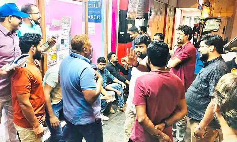 കാൽപന്തുകളി ലഹരിയിലേക്ക് ഖമീസ് മുശൈത്ത് കാൽപന്തുകളി ലഹരിയിലേക്ക് ഖമീസ് മുശൈത്ത്