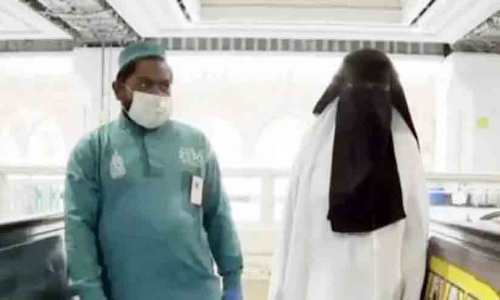 ഇത് വെറുമൊരു ജോലിയല്ല; ഹറമിലെ സേവനത്തിൽ പതിറ്റാണ്ടു പിന്നിട്ട് അഷ്റഫും ഫാത്വിമയും