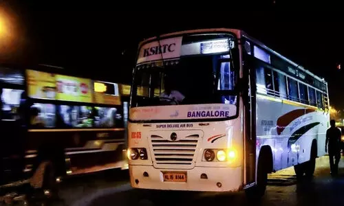 ksrtc-super-deluxe-bus1
