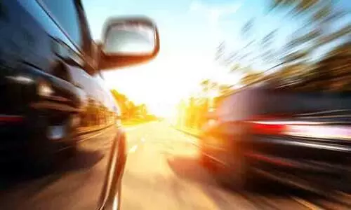 ഓവര്‍ടേക്കിങ്ങില്‍ ആശയക്കുഴപ്പം സൃഷ്ടിക്കരുതെന്ന് റാക് പൊലീസ്