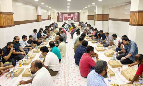 ഇഫ്താർ സംഗമങ്ങളും റമദാൻ കിറ്റ് വിതരണവും സജീവം