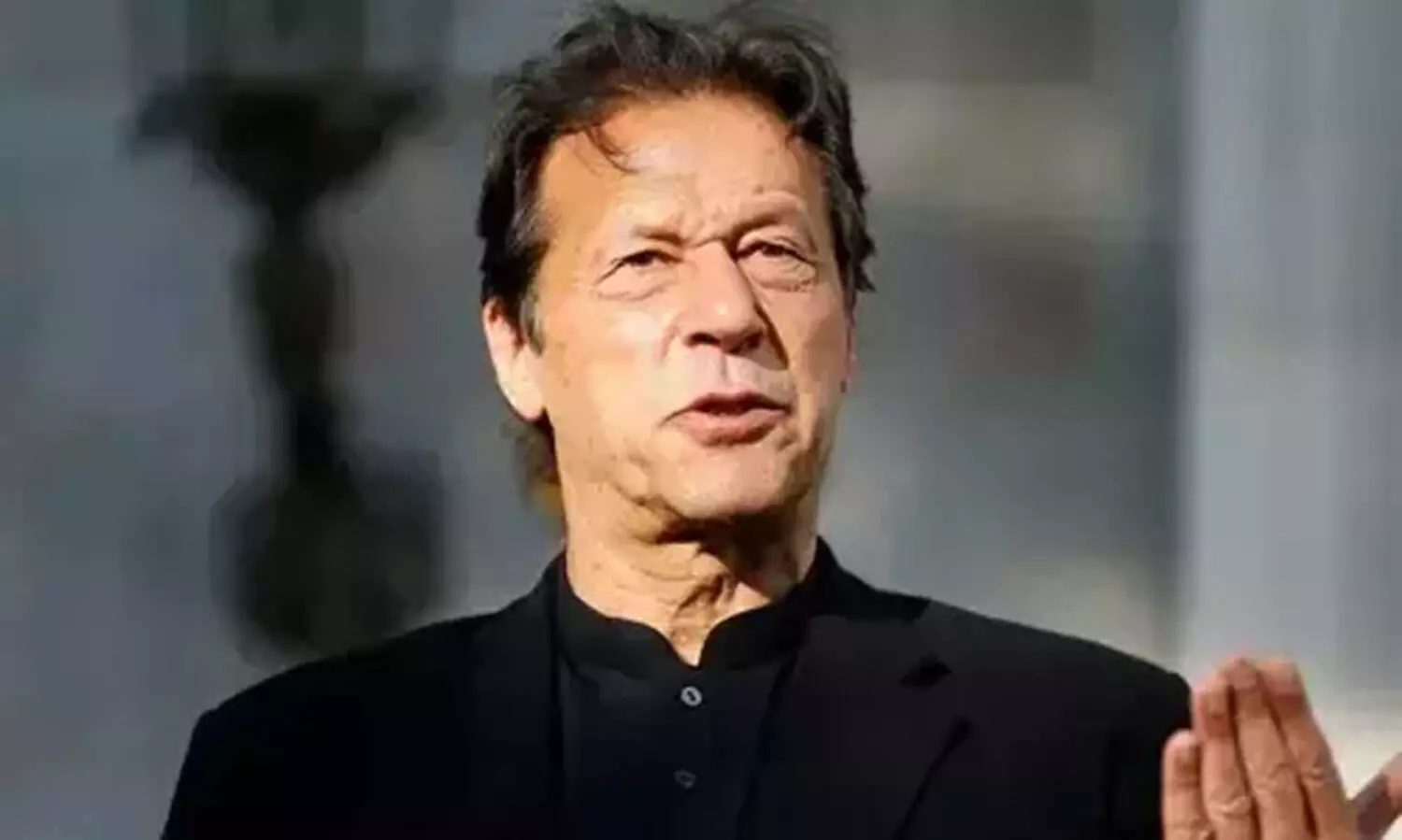 പു​റ​ത്താ​ക്കി​യ​തി​നു പി​ന്നി​ൽ സൈ​ന്യം -ഇം​റാ​ൻ ഖാ​ൻ