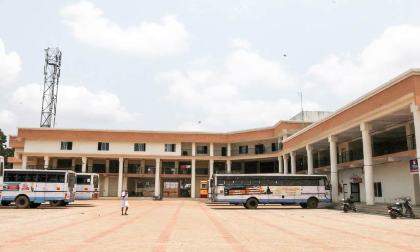 Pathanamthitta ksrtc depo Pathanamthitta ksrtc depo