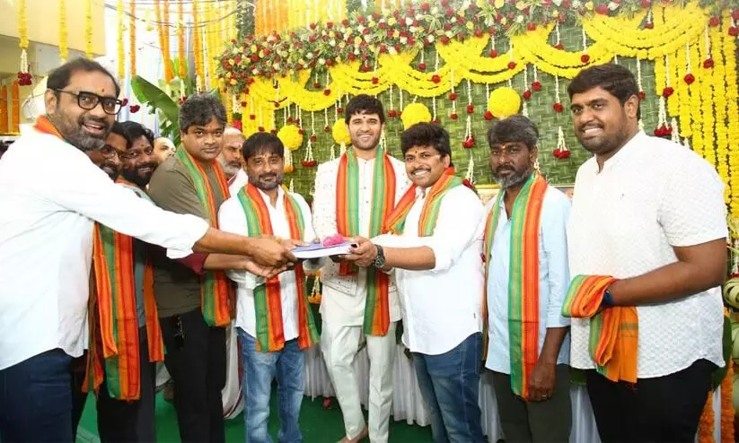 ഇനി ഹിഷാമിന്റെ തെലുഗു മാജിക്; വിജയ് ദേവെരകൊണ്ടയുടെ സിനിമക്ക് സംഗീതം പകരും