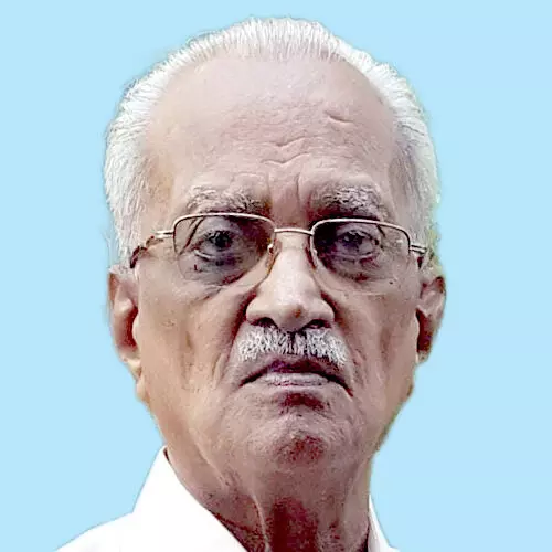 രാ​മ​ച​ന്ദ്ര മേ​നോ​ൻ