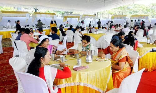 കൗതുകവും അറിവും നിറച്ച് ബീച്ചിലെ പ്രദർശന-വിപണന മേള