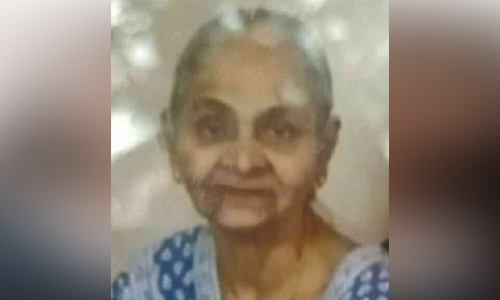 വൃദ്ധ ദമ്പതികളിൽ ഭാര്യയെ വീടിനുള്ളിൽ മരിച്ച നിലയിലും ഭർത്താവിനെ അബോധാവസ്ഥയിലും കണ്ടെത്തി