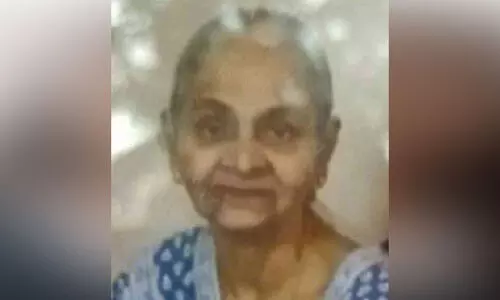 വൃദ്ധ ദമ്പതികളിൽ ഭാര്യയെ വീടിനുള്ളിൽ മരിച്ച നിലയിലും ഭർത്താവിനെ അബോധാവസ്ഥയിലും കണ്ടെത്തി