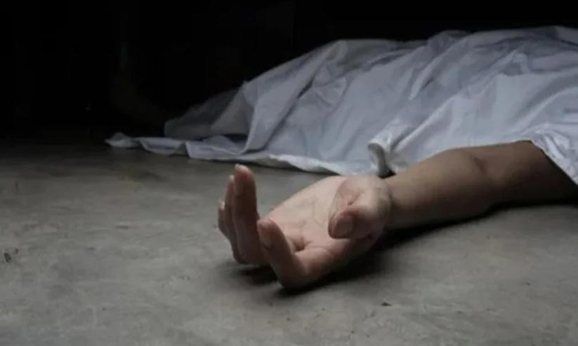 ഇലക്ട്രിക് മോട്ടോർ ശരിയാക്കുന്നതിനിടെ വിഷവാതകം ശ്വസിച്ച് മൂന്ന് പേർ മരിച്ചു ഇലക്ട്രിക് മോട്ടോർ ശരിയാക്കുന്നതിനിടെ വിഷവാതകം ശ്വസിച്ച് മൂന്ന് പേർ മരിച്ചു