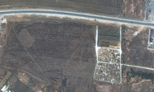 മരിയുപോളിൽ കൂട്ടക്കുഴിമാടങ്ങൾ; 9,000 സാധാരണക്കാരെ റഷ്യ കുഴിച്ചുമൂടിയെന്ന് യുക്രെയ്ൻ