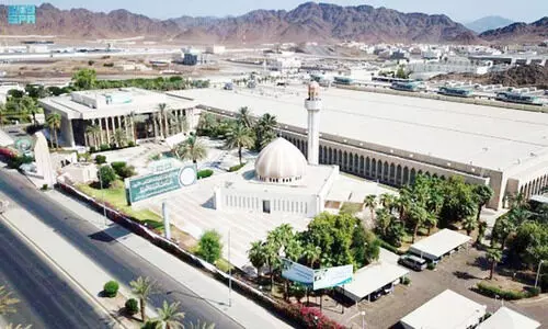 മ​ദീ​ന​യി​ലെ ഖു​ർ​ആ​ൻ പ്രി​ന്‍റി​ങ്​ സ​മു​ച്ച​യം സ​ന്ദ​ർ​ശി​ക്കാ​ൻ അ​നു​മ​തി