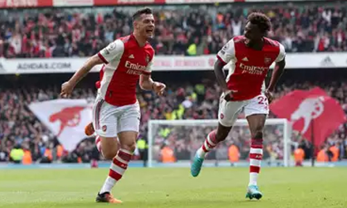 പ്രീമിയർ ലീഗ്: യുനൈറ്റഡിനെ തോൽപിച്ച് ആഴ്സനൽ; സിറ്റിക്ക് ഉജ്ജ്വല ജയം