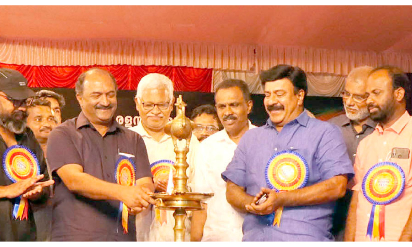 പ്രഗൽഭമതികളെ സൃഷ്ടിക്കുന്ന വലിയ വേദികളാണ് യുവജനോത്സവങ്ങൾ -മന്ത്രി കെ.എൻ. ബാലഗോപാൽ പ്രഗൽഭമതികളെ സൃഷ്ടിക്കുന്ന വലിയ വേദികളാണ് യുവജനോത്സവങ്ങൾ -മന്ത്രി കെ.എൻ. ബാലഗോപാൽ