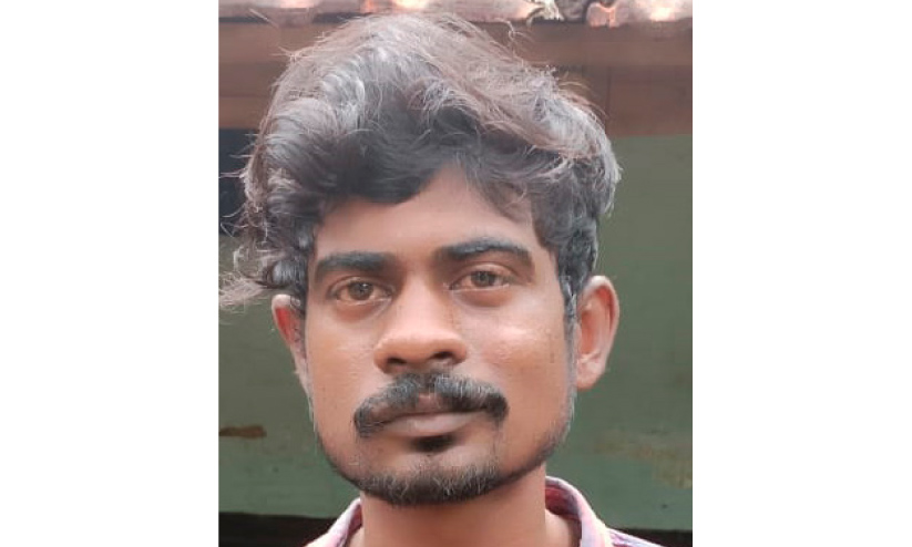 ലഹരിക്ക് തടയിടാൻ പൊലീസിന്റെ വ്യാപക പരിശോധന ലഹരിക്ക് തടയിടാൻ പൊലീസിന്റെ വ്യാപക പരിശോധന