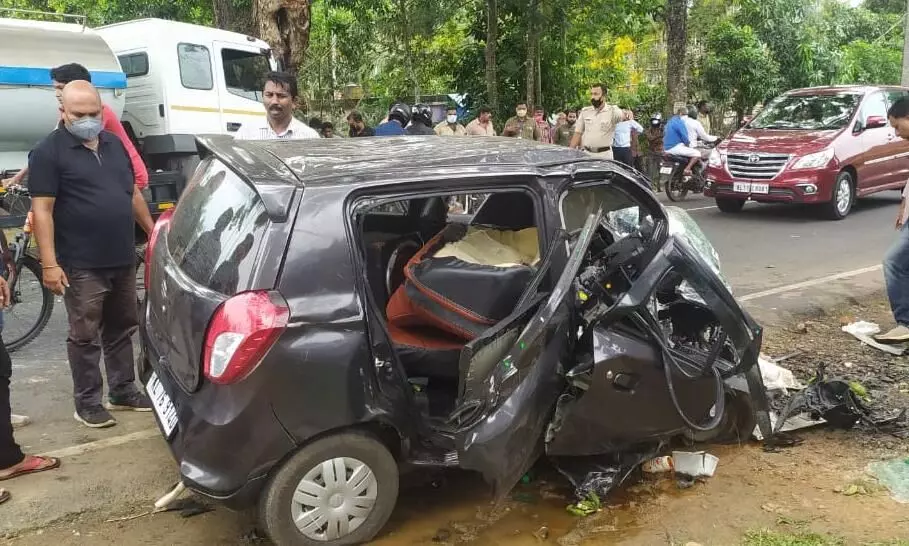 അപകടത്തിൽപെട്ടവരെ രക്ഷിച്ചാൽ 5000 രൂപ: അർഹരെ തെരഞ്ഞെടുക്കുന്നതിങ്ങനെ അപകടത്തിൽപെട്ടവരെ രക്ഷിച്ചാൽ 5000 രൂപ: അർഹരെ തെരഞ്ഞെടുക്കുന്നതിങ്ങനെ