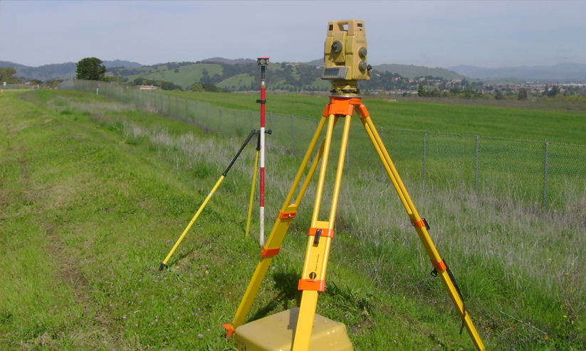 രേഖയിലില്ലാത്ത അധിക ഭൂമി ക്രമപ്പെടുത്തൽ നിയമം: നാല് അതിര്ത്തിയിലുള്ളവരുടെ സമ്മതപത്രം വേണം, പുതിയ വ്യവഹാരത്തിന് വഴിതുറക്കും രേഖയിലില്ലാത്ത അധിക ഭൂമി ക്രമപ്പെടുത്തൽ നിയമം: നാല് അതിര്ത്തിയിലുള്ളവരുടെ സമ്മതപത്രം വേണം, പുതിയ വ്യവഹാരത്തിന് വഴിതുറക്കും