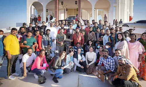 ന​ക്ഷ​ത്ര​ങ്ങ​ള്‍  പെ​യ്തി​റ​ങ്ങു​ന്ന റാ​സ​ല്‍ഖൈ​മ