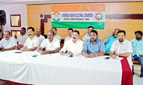 അ​ഡ്‌​ഹോ​ക് ക​മ്മി​റ്റി​ക്ക്​​ ഏ​കാ​ധി​പ​ത്യ നി​ല​പാ​ട്​ -ഒ.​​ഐ.​സി.​സി മു​ൻ ഭാ​ര​വാ​ഹി​ക​ൾ