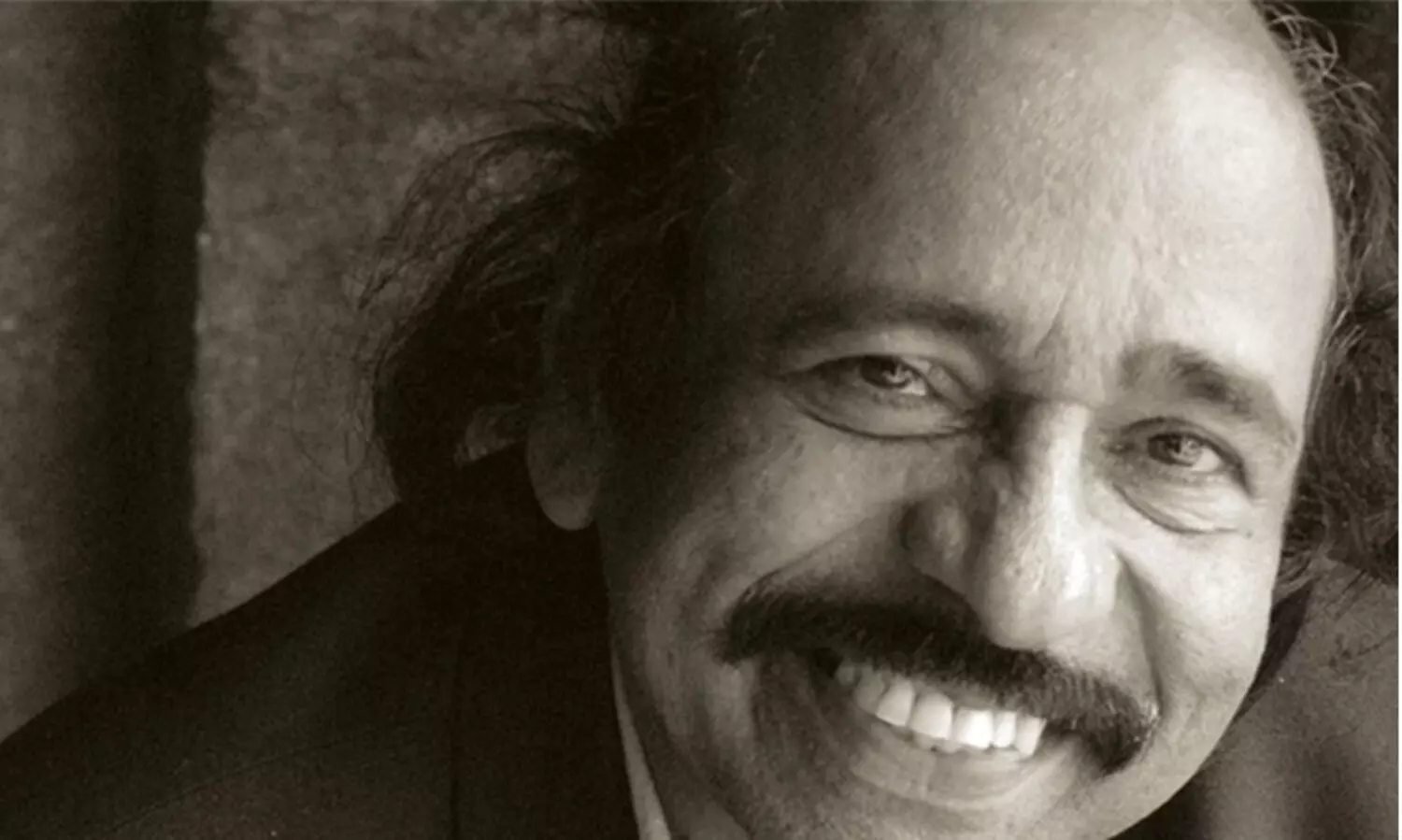 ആധുനിക അറബ് കവിതകൾ സച്ചിദാനന്ദൻ മൊഴിമാറ്റുന്നു