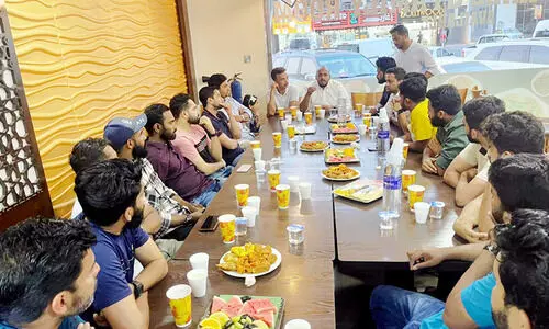 സൗഹൃദ കൂട്ടായ്മയായി ഇഫ്താർ സംഗമങ്ങൾ