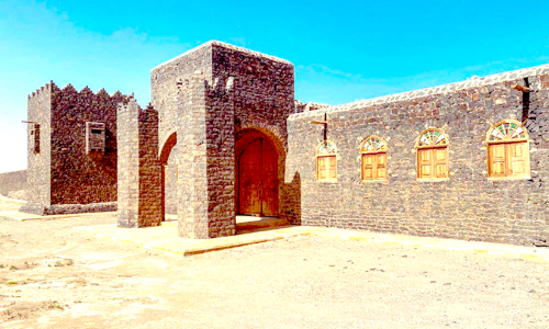 ത്വാഇഫ് കിങ് അബ്ദുൽ അസീസ് കൊട്ടാരം:  സൗന്ദര്യമെഴും വാസ്തുകലയുടെ തലയെടുപ്പ്