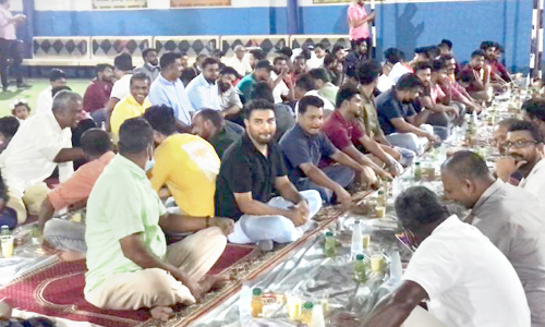 ആ​ഞ്ഞി​ല​ങ്ങാ​ടി പ്ര​വാ​സി കൂ​ട്ടാ​യ്മ ഇ​ഫ്താ​ർ