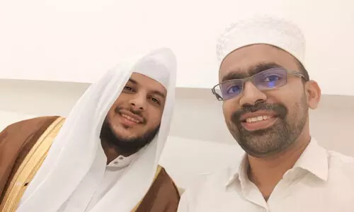 ഭ​ക്തി പ​ക​രു​ന്ന പ​ള്ളി​ക​ൾ