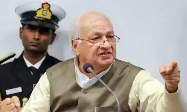 ചോദ്യപേപ്പറുകളിലെ വീഴ്ച; ഗവർണർ വി.സിമാരോട് വിശദീകരണം തേടി