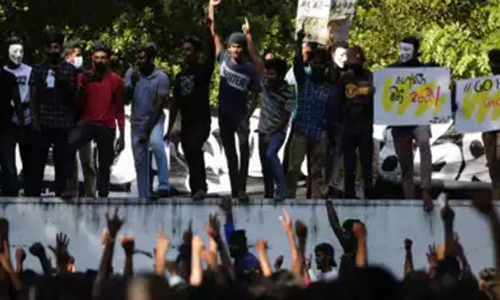 ശ്രീലങ്കയിൽ പ്രതിഷേധം തുടരുന്നു