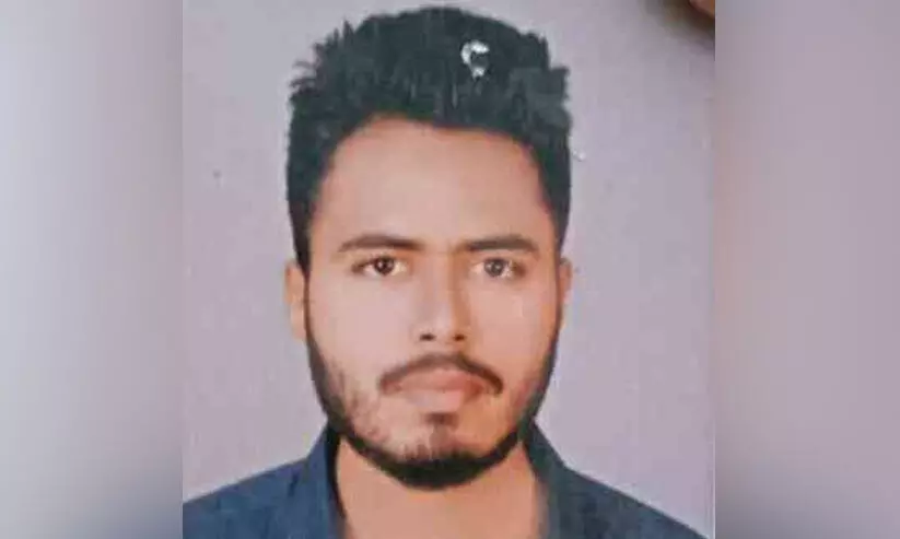 ബസും സ്കൂട്ടറും കൂട്ടിയിടിച്ച് സ്കൂട്ടർ യാത്രികന് ദാരുണാന്ത്യം ബസും സ്കൂട്ടറും കൂട്ടിയിടിച്ച് സ്കൂട്ടർ യാത്രികന് ദാരുണാന്ത്യം